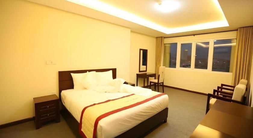 Tien Sa Hotel Дананг Екстер'єр фото